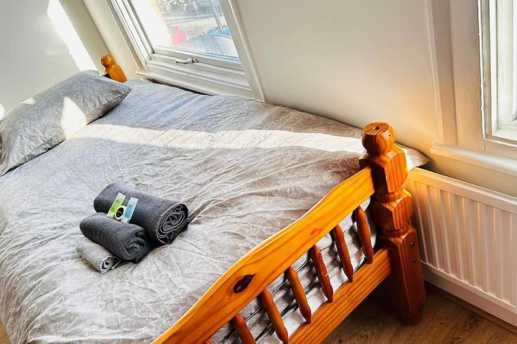 3 Bed House East London Home Eksteriør billede